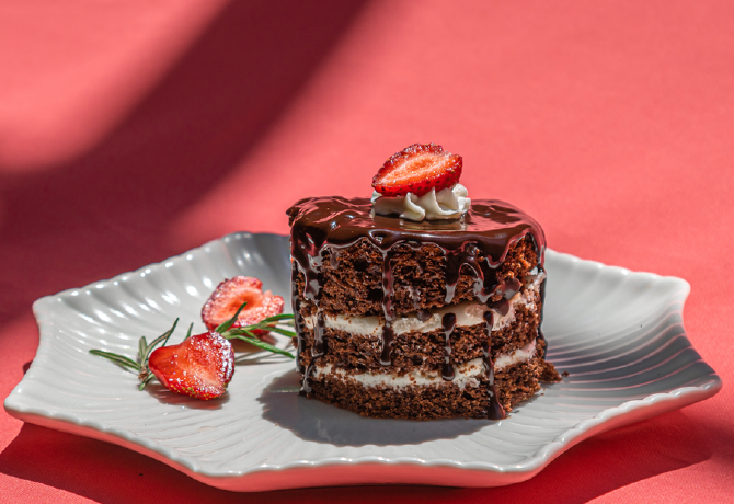 Ez a 4 hozzávalós csoki torta recept az internet kedvence, még sütni sem kell