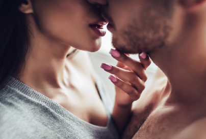 A 6 másodperces csók az új őrület: még jobban beléd szeret a pasid tőle