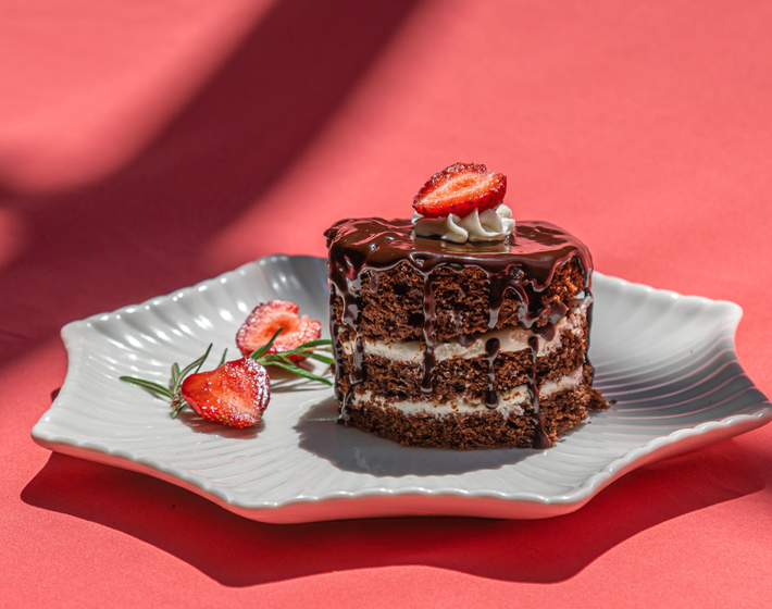 Ez a 4 hozzávalós csoki torta recept az internet kedvence, még sütni sem kell