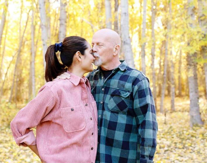 Könnyfakasztó üzenetet tett közzé Bruce Willis felesége a házassági évfordulójukon