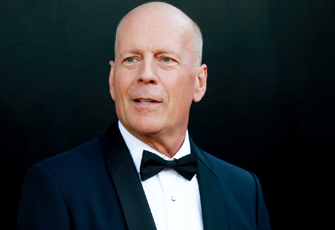 Szívszorító videó került elő Bruce Willisről