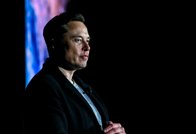Elon Musk gyereke hivatalosan is nevet váltott