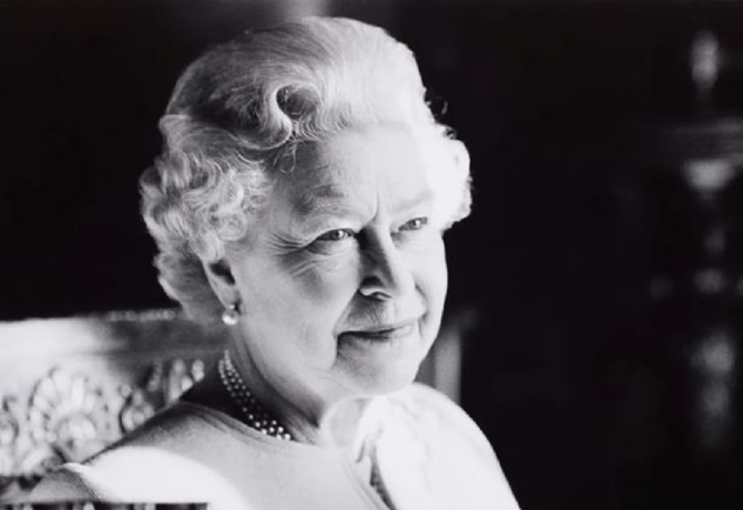 Most derült ki, mekkora tragédia érte Erzsébet királynőt hetekkel halála előtt