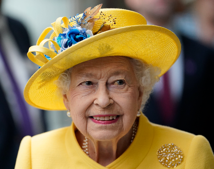 Hatalmas baki: Erzsébet királynő halálát tévesen bejelentette a BBC műsorvezetője