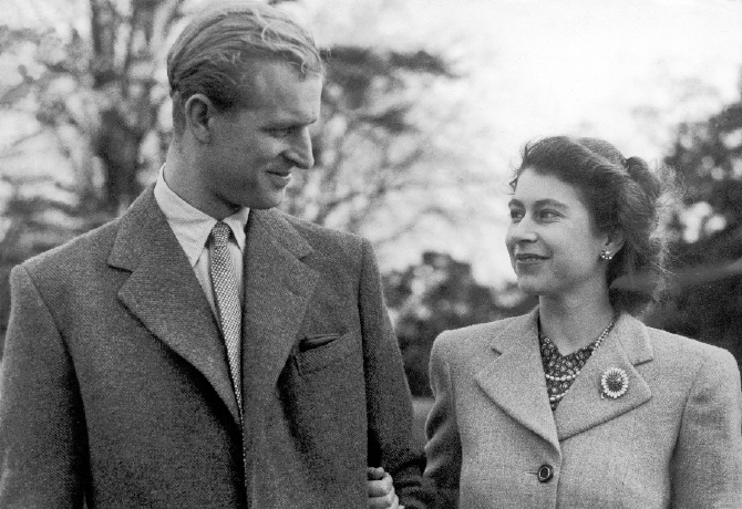 8 hihetetlen dolog, amit nem tudtál Erzsébet királynő és Fülöp herceg szerelméről