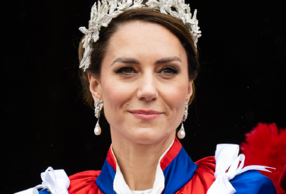 Hihetetlen jelentése van Katalin hercegné koronázási ruhájának