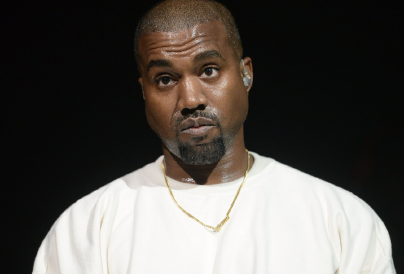 Kanye West intim fotókat mutogat alkalmazottainak  Kim Kardashianről