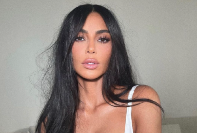 Kim Kardashian filter nélküli fotóján pörög most az internet 