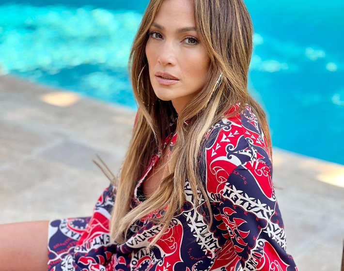 Jennifer Lopez fürdőruhás fotói felrobbantották a netet