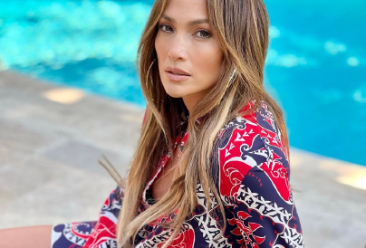 Jennifer Lopez fürdőruhás fotói felrobbantották a netet