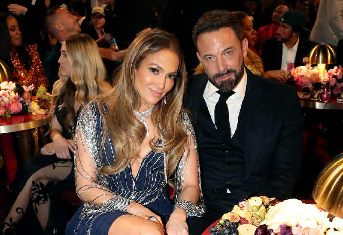  #TheBenStage - rajongója figyelmezteti Jennifer Lopezt, hogy váljon el Ben Afflecktől