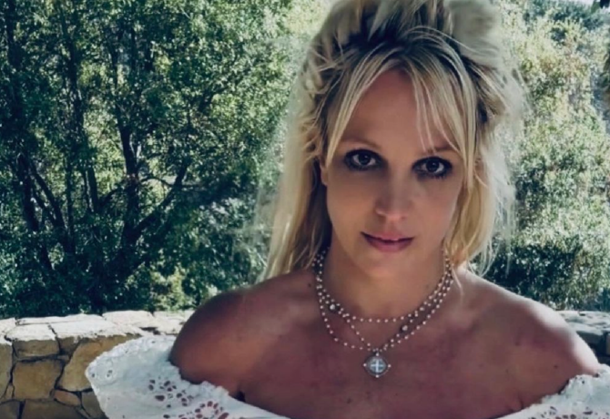 "Britney ugyanúgy fog meghalni, mint Amy Winehouse" - családja komolyan aggódik