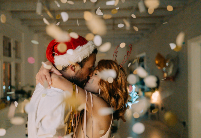 Ez a 3 karácsonyi szexpóz felejthetetlenné teszi az ünnepet