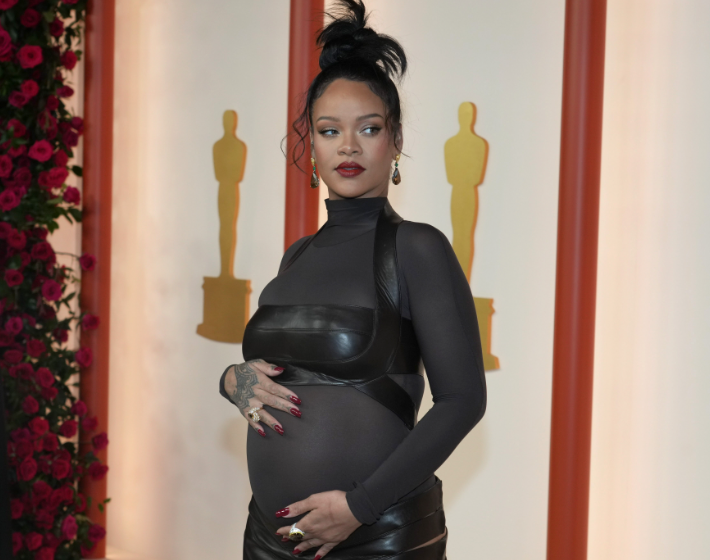Mindenki Rihanna Oscar-gálás ruhájáról beszél most