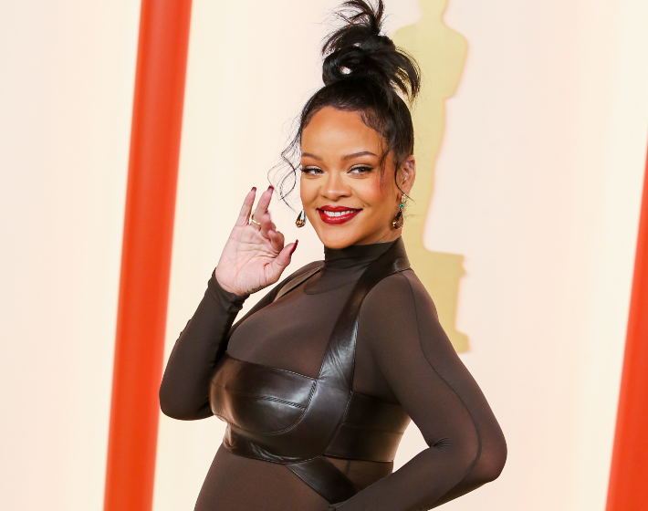 Kiderült Rihanna gyerekének neve: hihetetlen, mit választottak