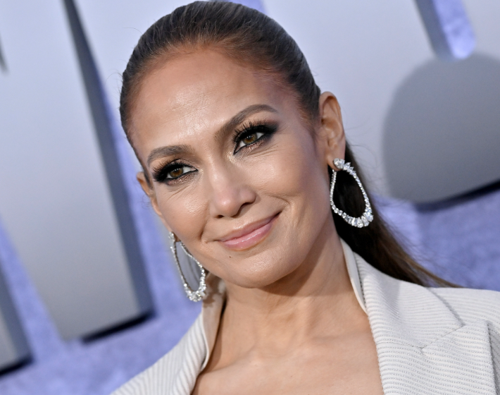 Jennifer Lopez szörnyen aggódik: bűntudata van a gyermekei miatt