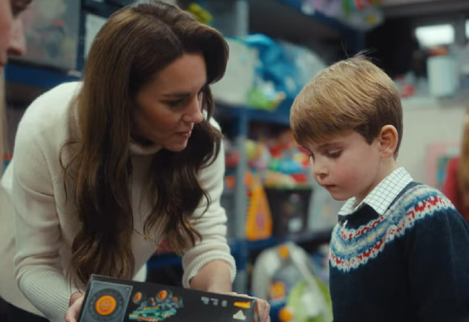 Nincs meghatóbb Katalin hercegné és a gyerekei karácsonyi videójánál