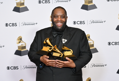 Botrány a Grammyn: bilincsben vitték el a háromszoros nyertest