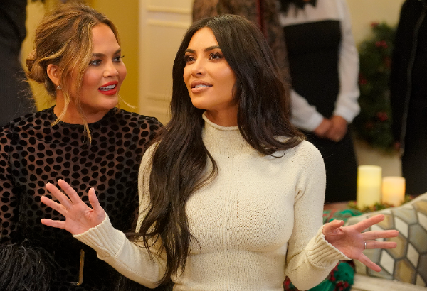Kim Kardashian karácsonyi dekorációjára nincsenek szavak