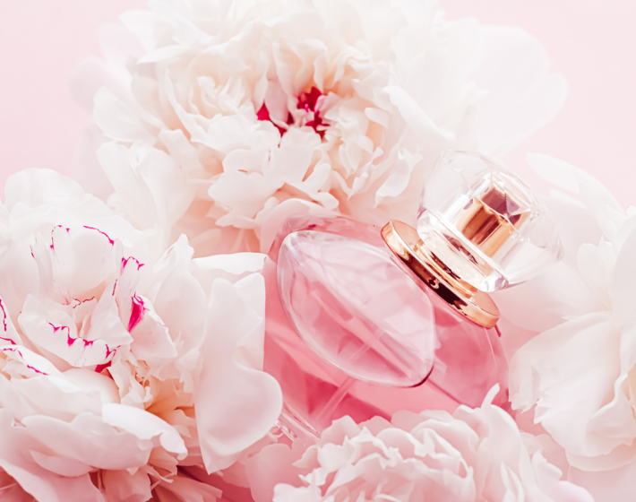 Ez a 3 olcsó parfüm jelenleg a legnépszerűbb a neten, rekordmennyiséget adnak el belőlük