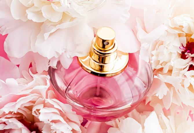 5 parfüm, ami tökéletes illat lehet az esküvődre